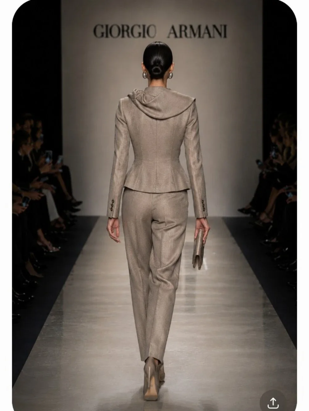 GIORGIO ARMANI 46 12 PEPLUM TAN SILK WAFFLE COUTURE RUNWAY TIMELESS  PANTS SUIT - Picture 8 of 14